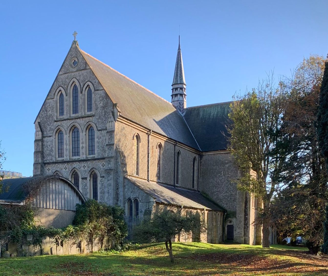 St. Peter and St. Paul, Charlton in Dover